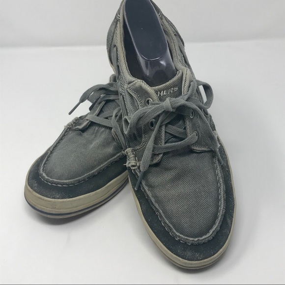 skechers cloth shoes